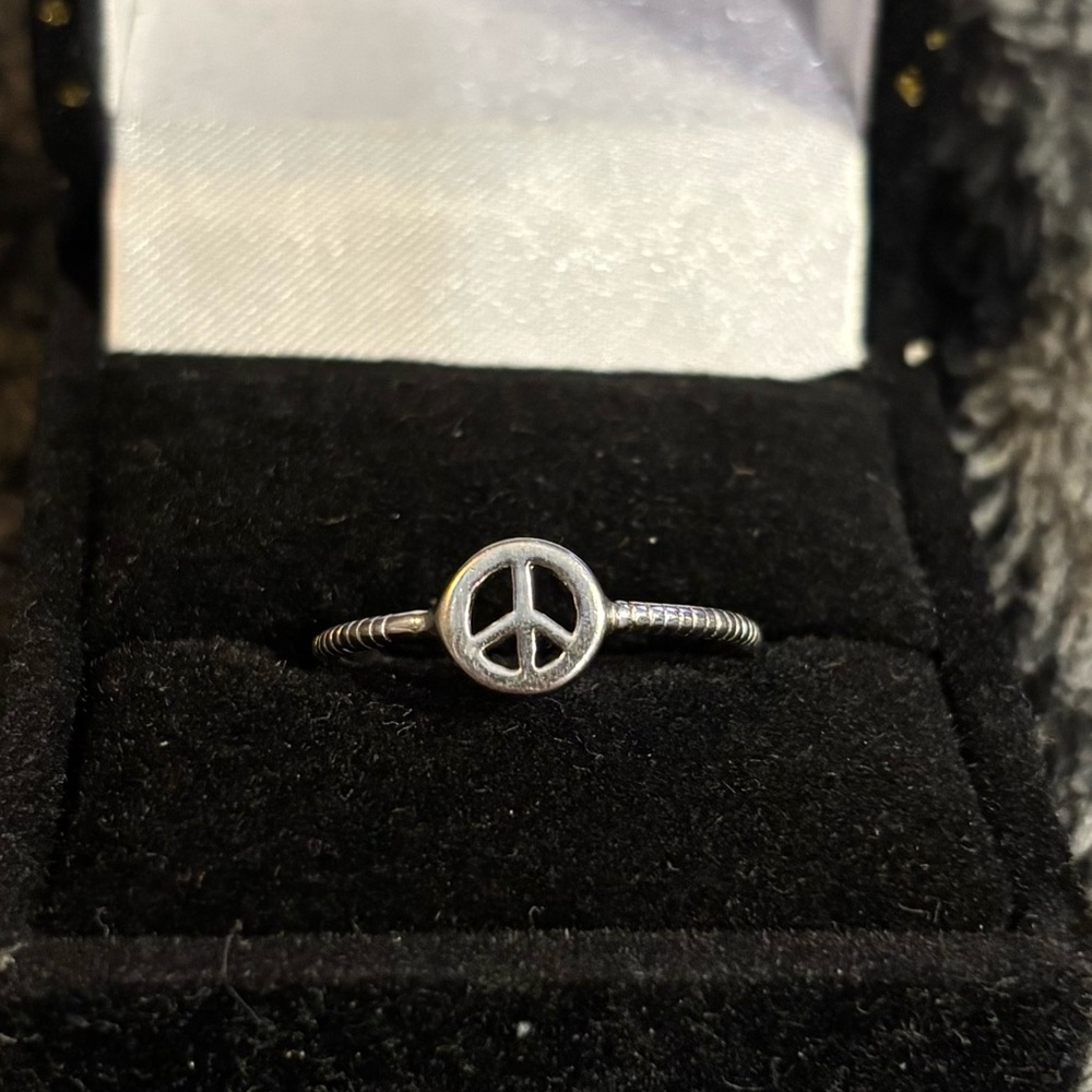 Sterling Silver Peace Sign Stackable Ring - Silver - Picture 4 of 4